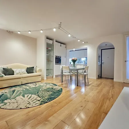 Elegant In Corso Palladio! Apartment *