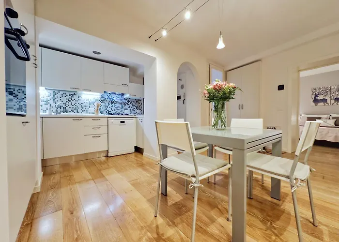 Elegant In Corso Palladio! *